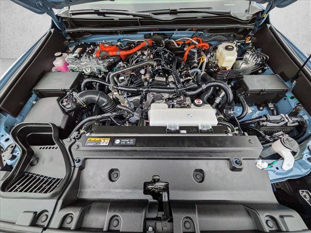 Certified 2025 Toyota 4Runner TRD Off-Road image 21