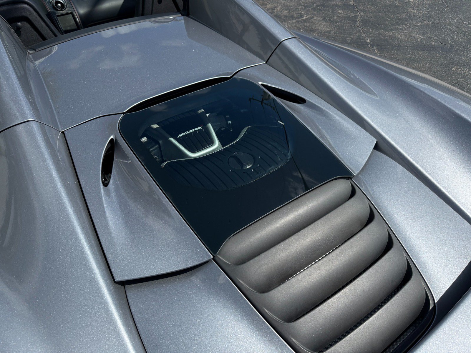 Used 2015 McLaren 650S Spider RWD image 19