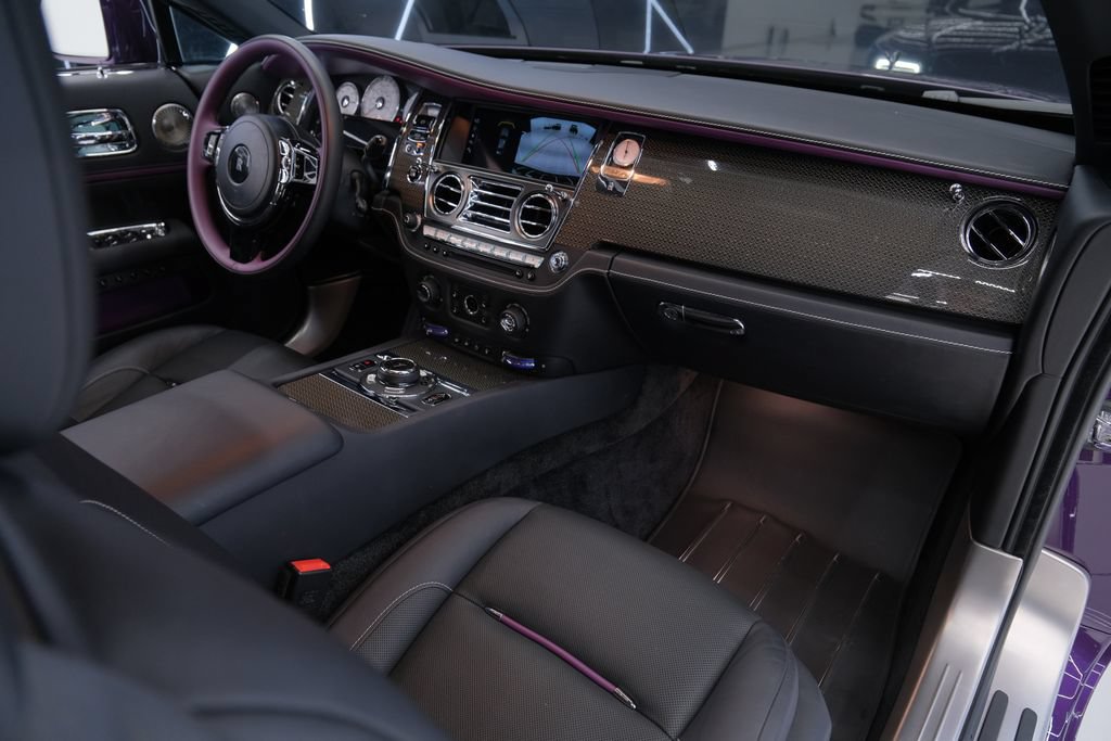 Used 2020 Rolls-Royce Wraith RWD image 37