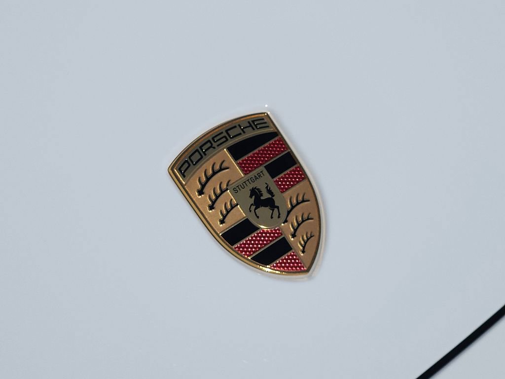 New 2026 Porsche Macan 4S Electric image 24