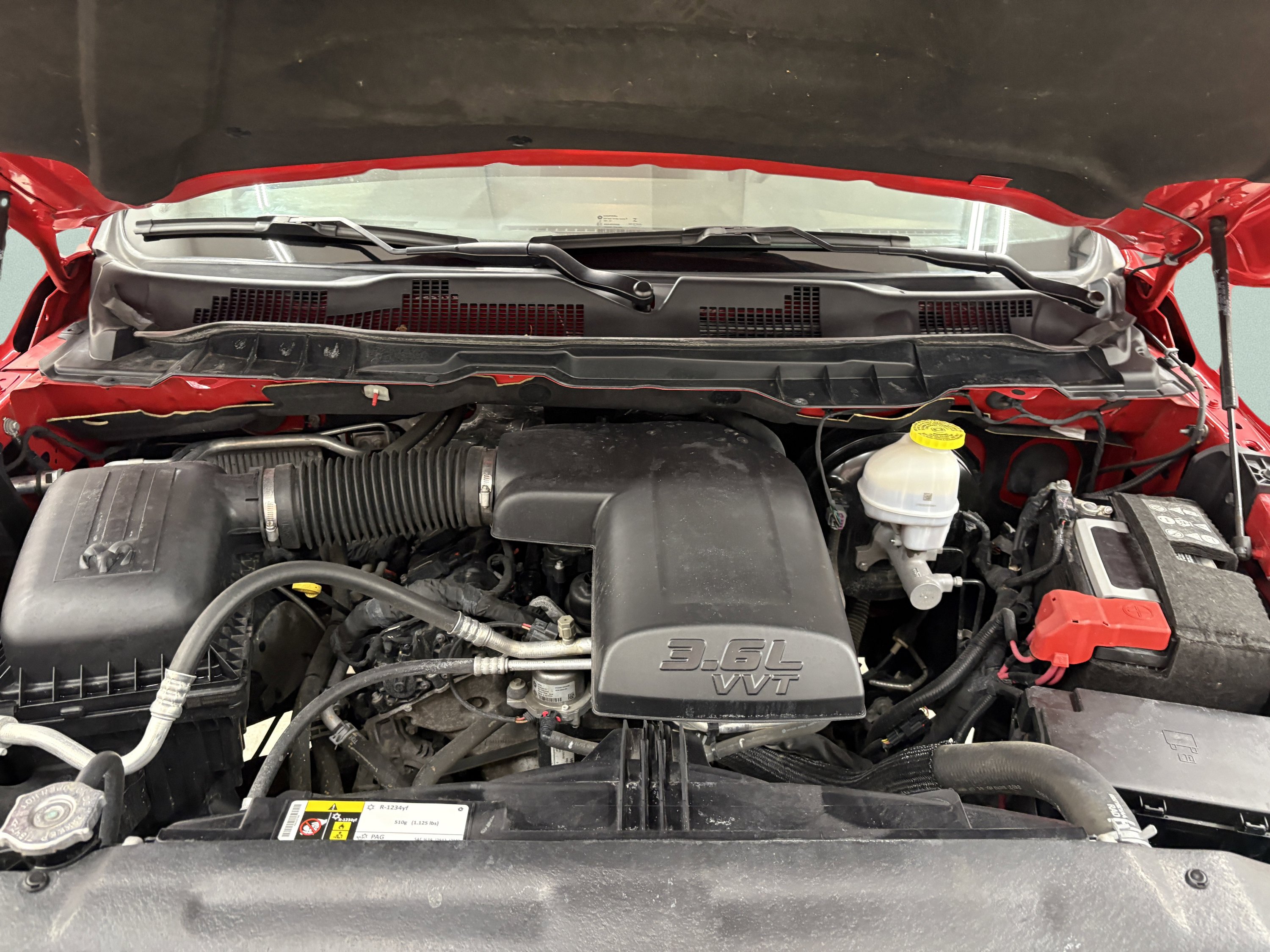 Used 2024 RAM 1500 Classic Warlock RWD image 9