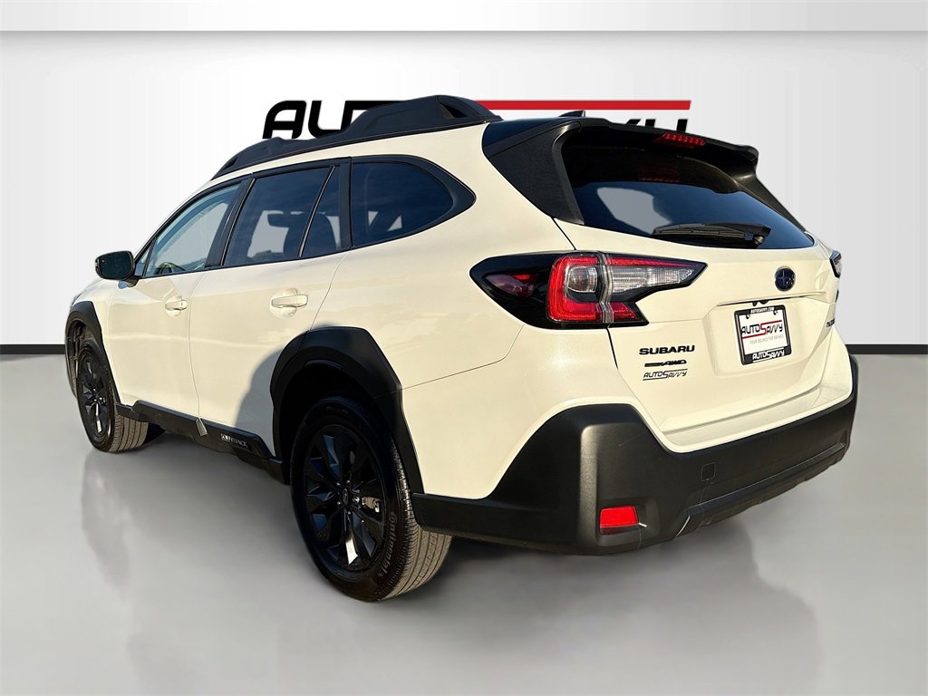 Used 2023 Subaru Outback Onyx Edition image 5