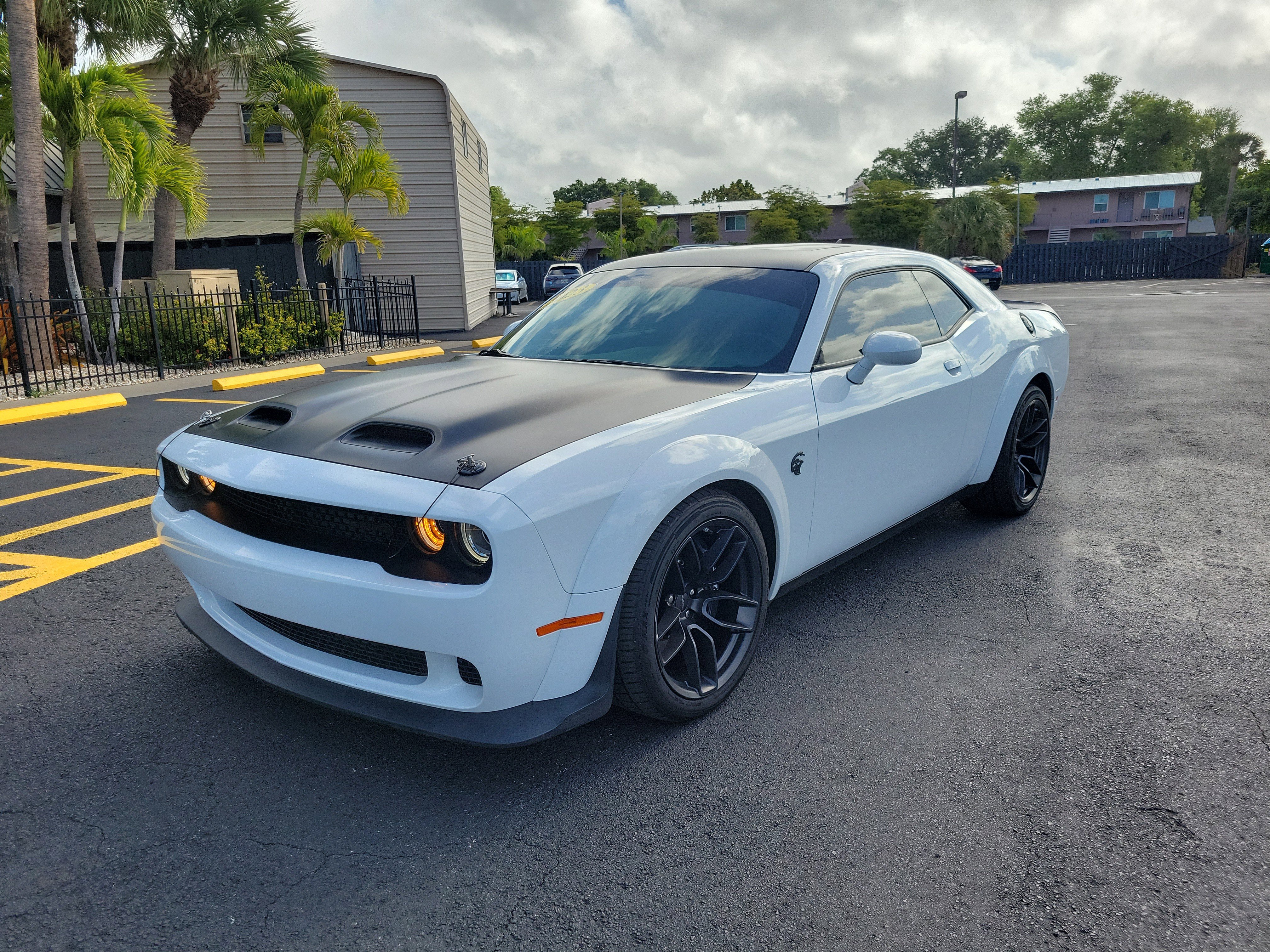 Used 2023 Dodge Challenger SRT Hellcat image 10