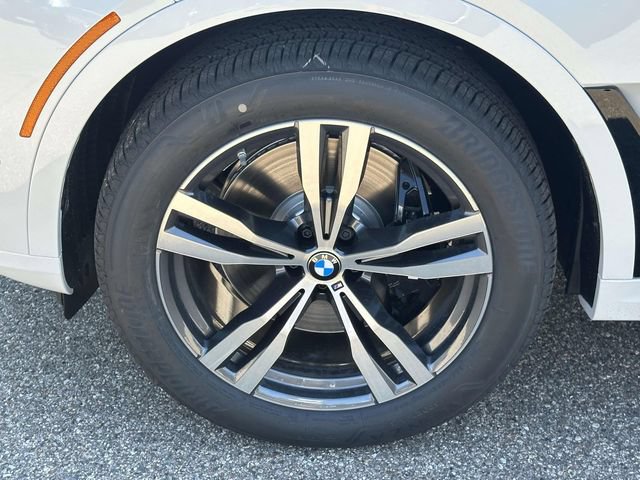 New 2027 BMW X7 xDrive40i w/ Executive Package AWD/4WD image 7