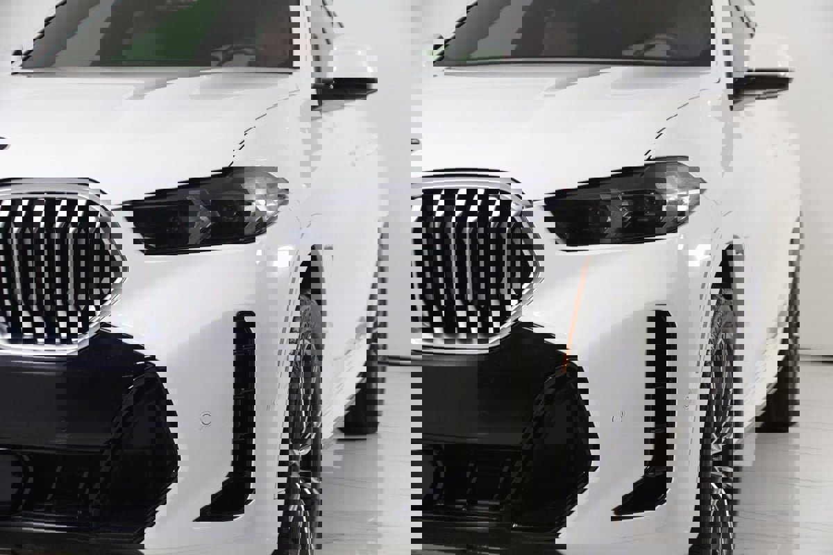 Used 2024 BMW X6 xDrive40i image 86