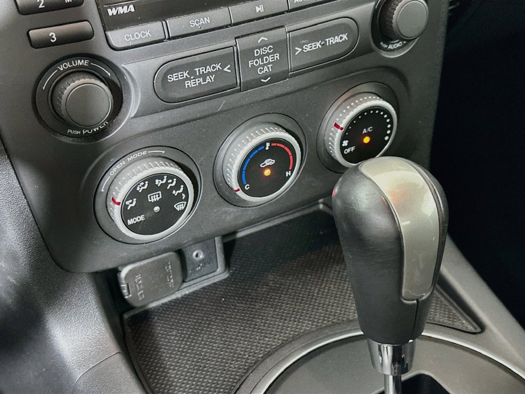 Used 2012 MAZDA MX-5 Miata Touring RWD image 19