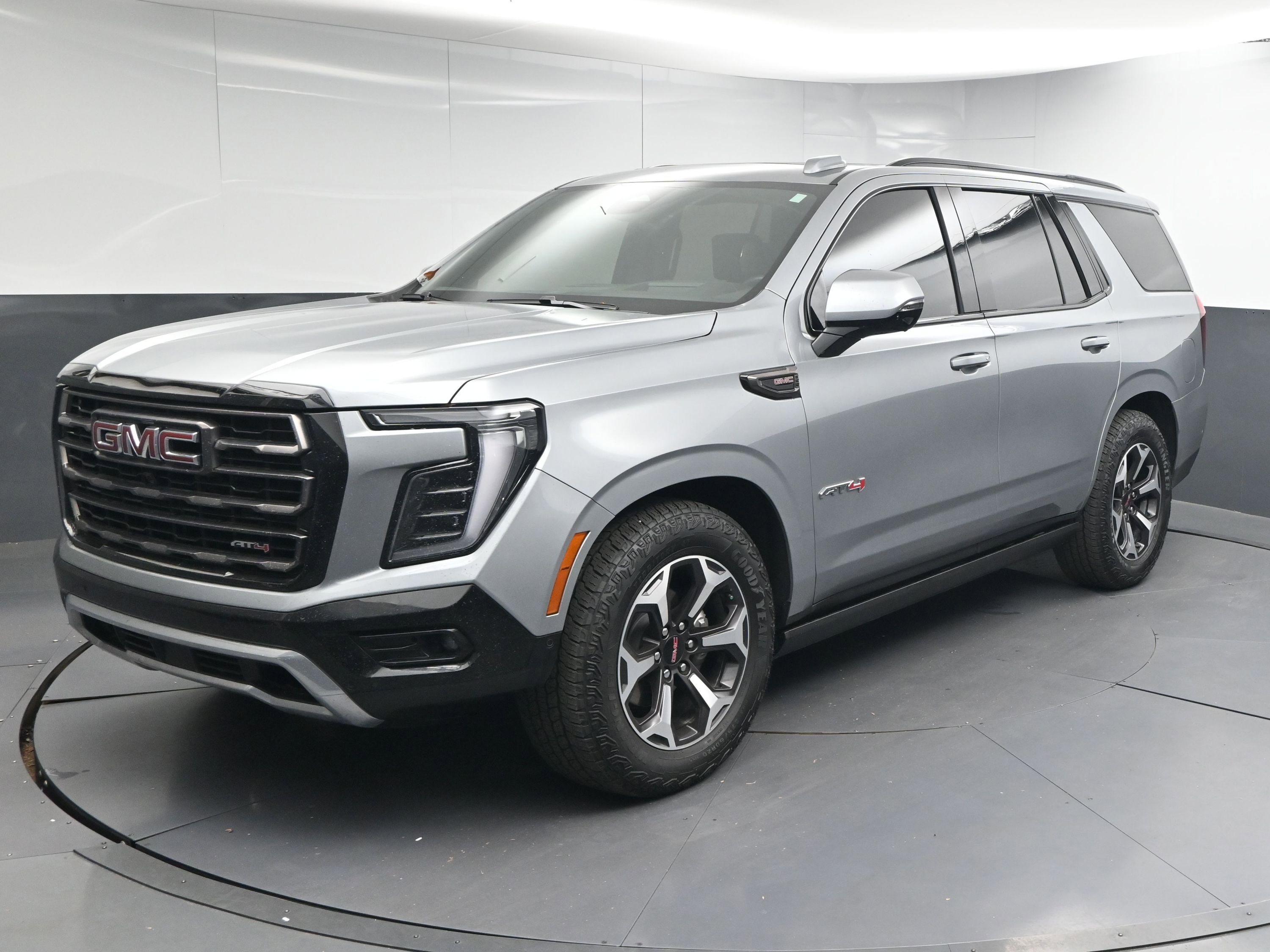 Used 2025 GMC Yukon AT4 Ultimate image 4