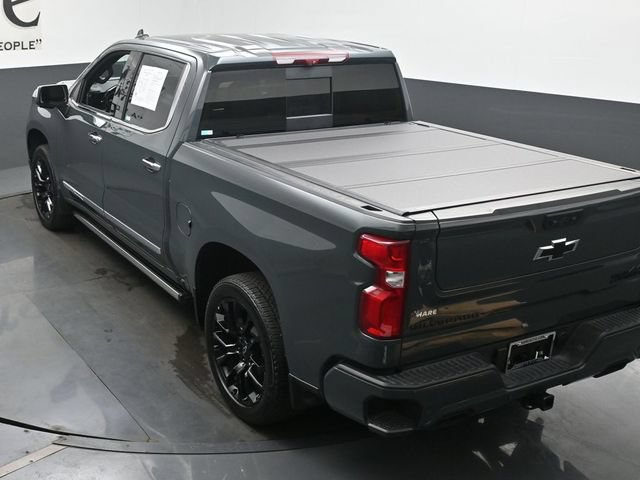 Certified 2026 Chevrolet Silverado 1500 High Country AWD/4WD image 47