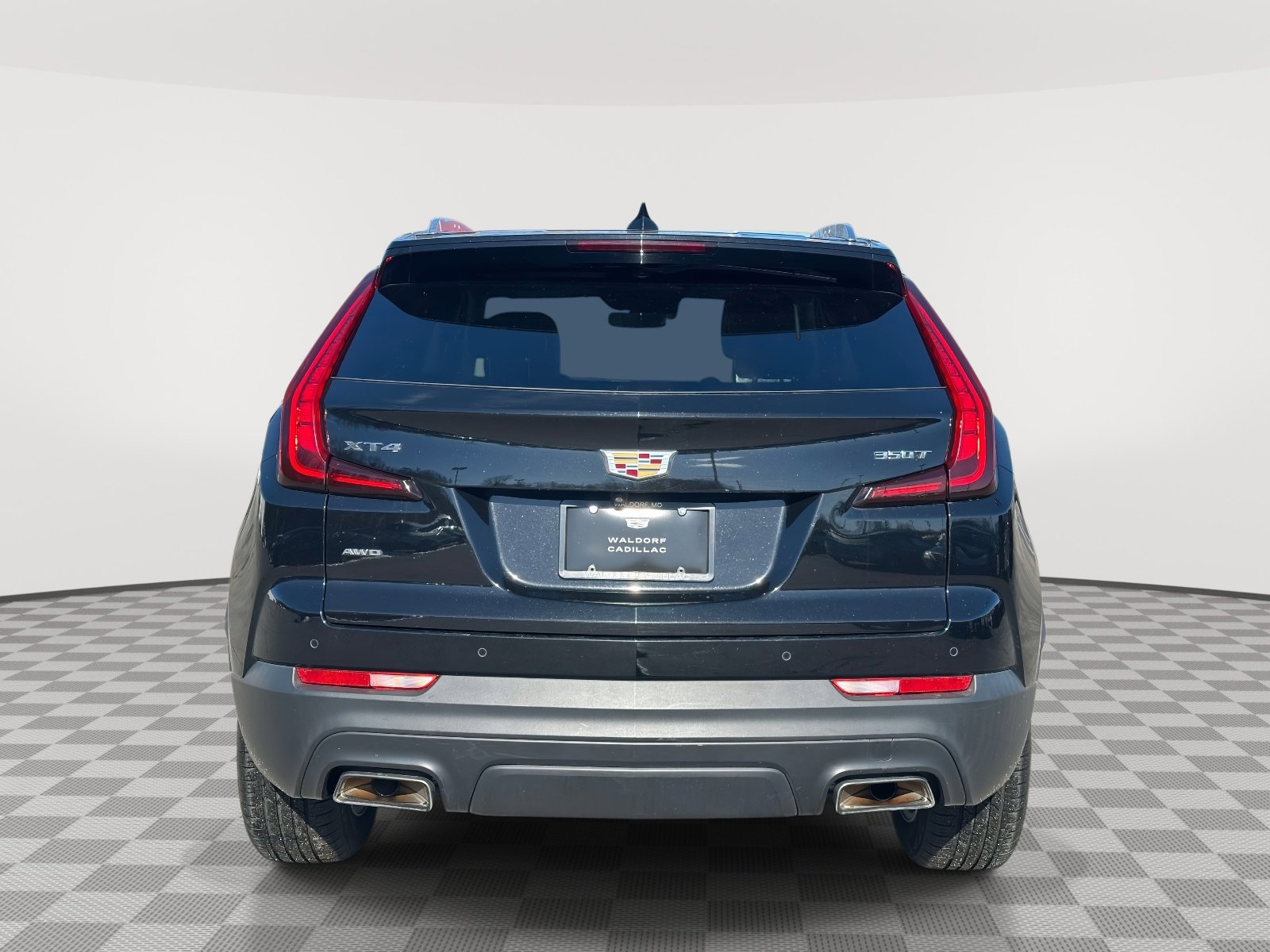 Used 2020 Cadillac XT4 Luxury w/ Cold Weather Package image 5