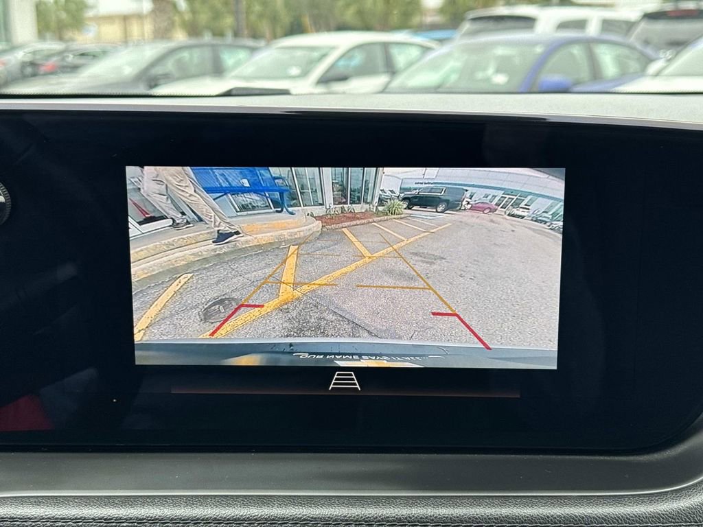 Used 2024 Buick Encore GX Preferred FWD image 27