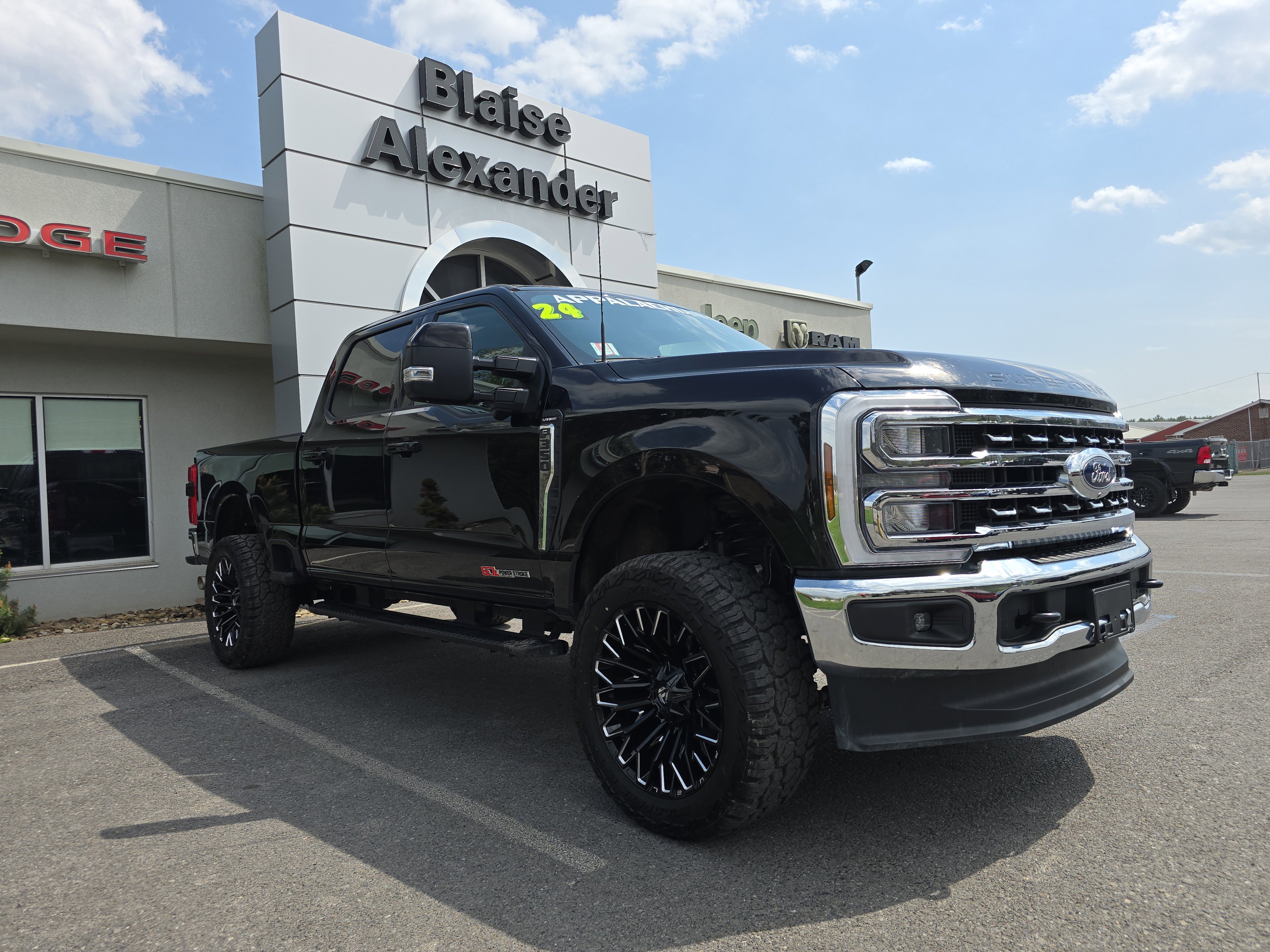 Used 2024 Ford F350 Lariat w/ Camper Package