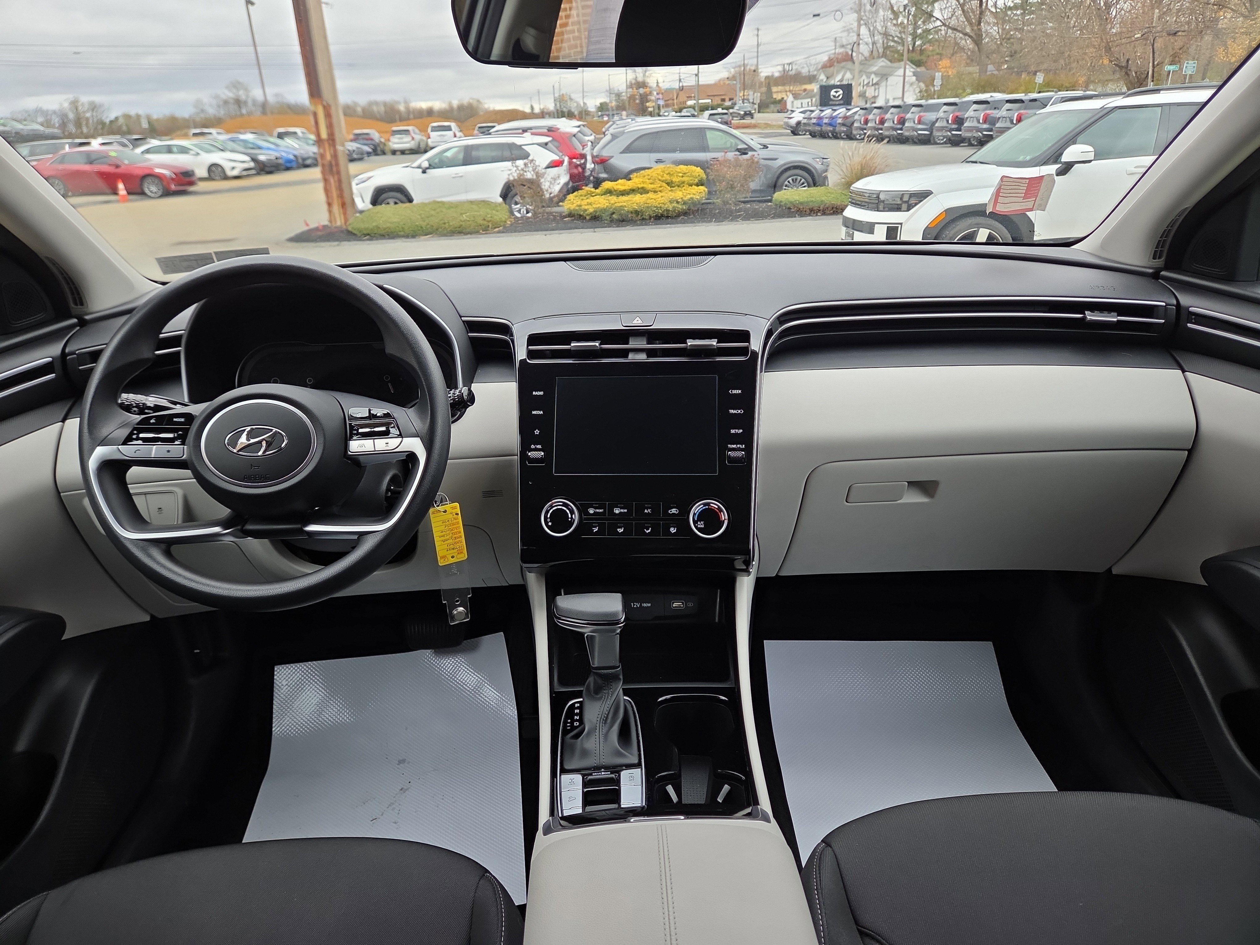 Certified 2023 Hyundai Tucson SE image 14