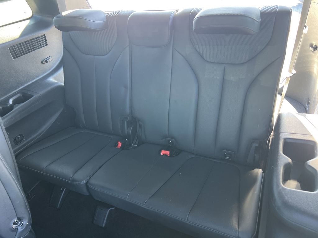 Used 2024 Hyundai Palisade Calligraphy image 24