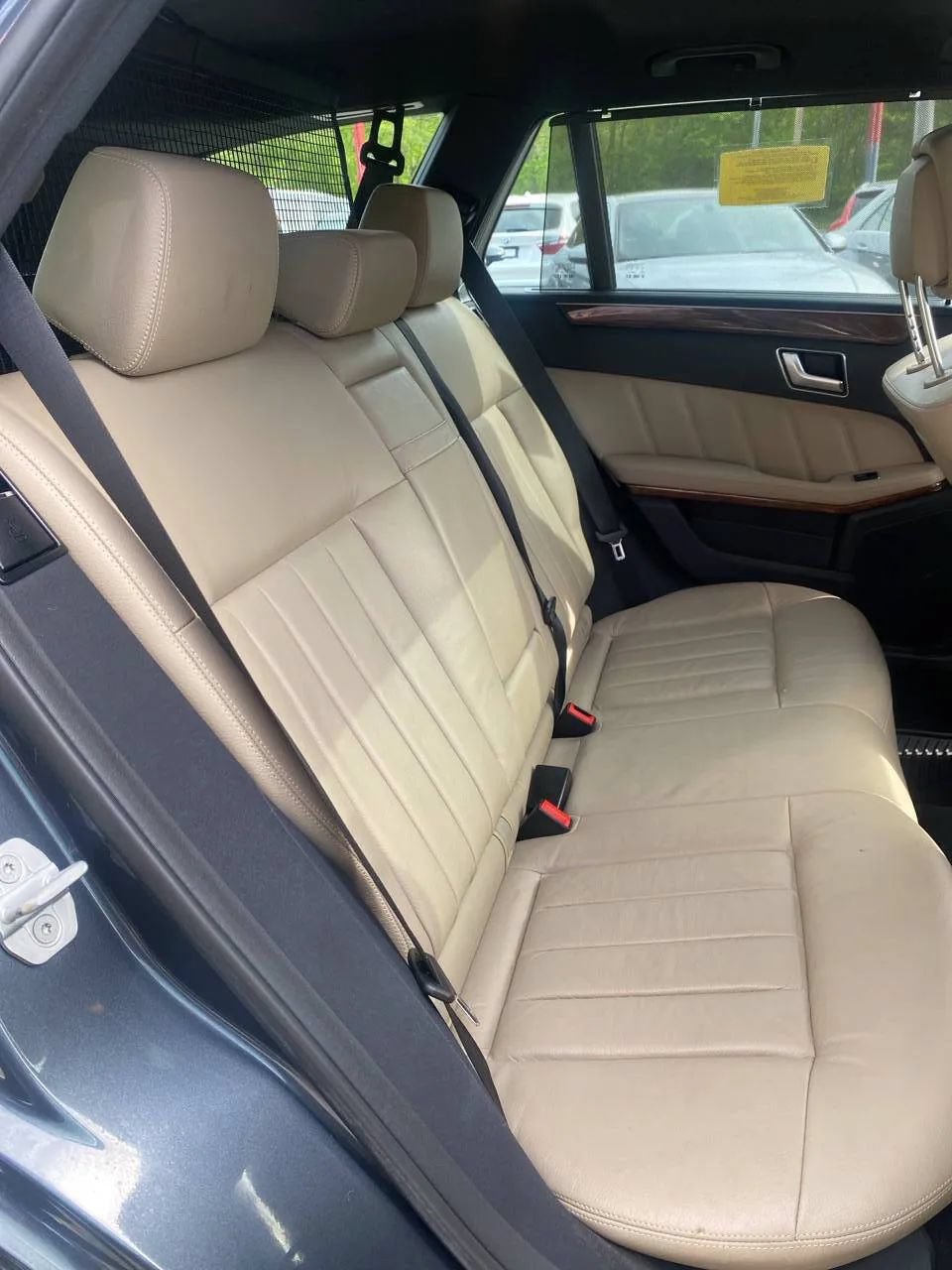 Used 2013 Mercedes-Benz E 350 4MATIC Wagon image 24