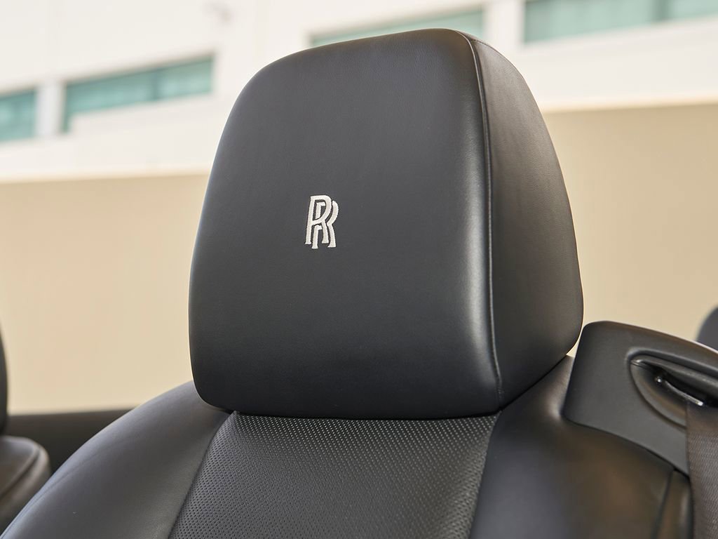 Certified 2016 Rolls-Royce Dawn image 19