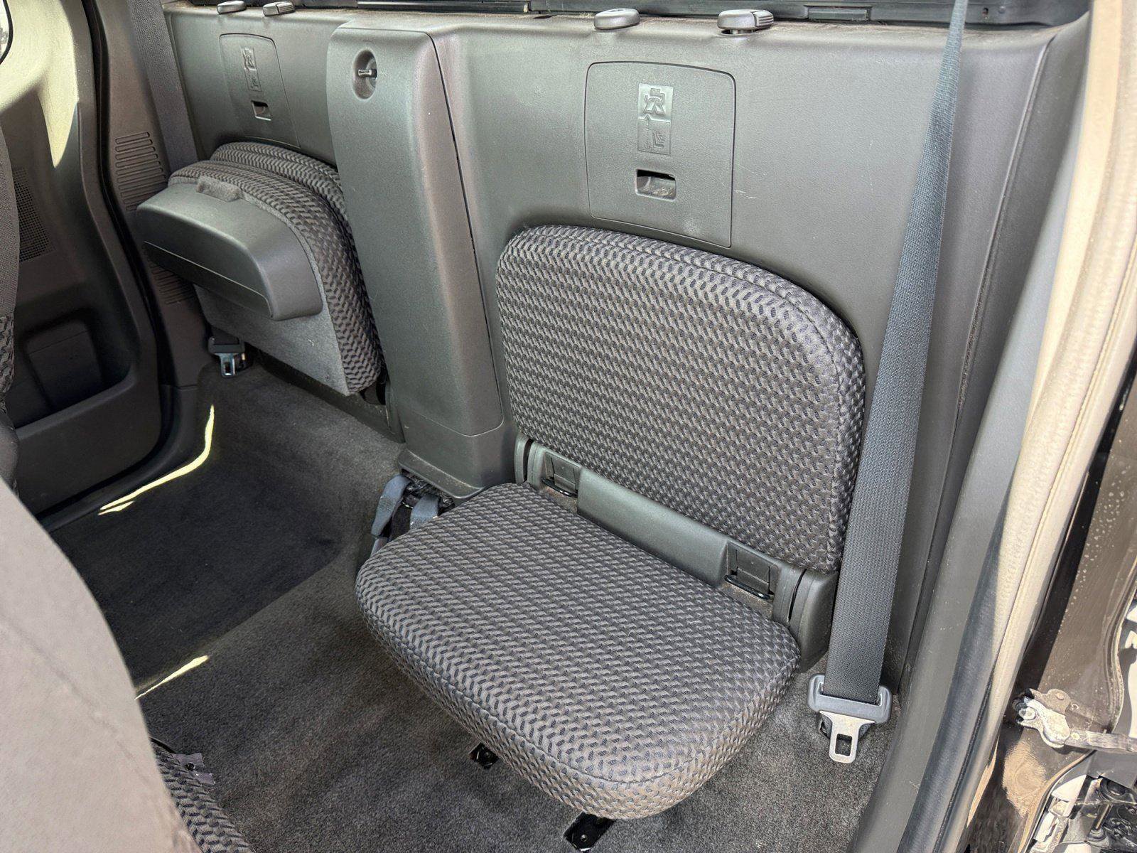 Used 2014 Nissan Frontier SV w/ SV Value Truck Package image 12