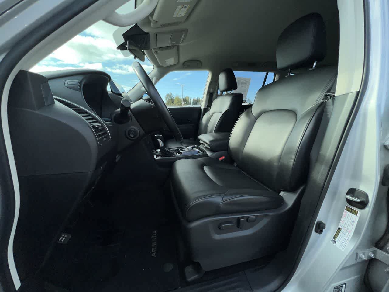 Used 2021 Nissan Armada SV AWD/4WD image 11