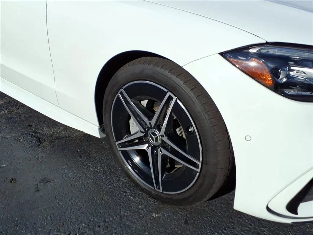 Used 2024 Mercedes-Benz C 300 4MATIC Sedan w/ AMG Line w/ Night Package image 9