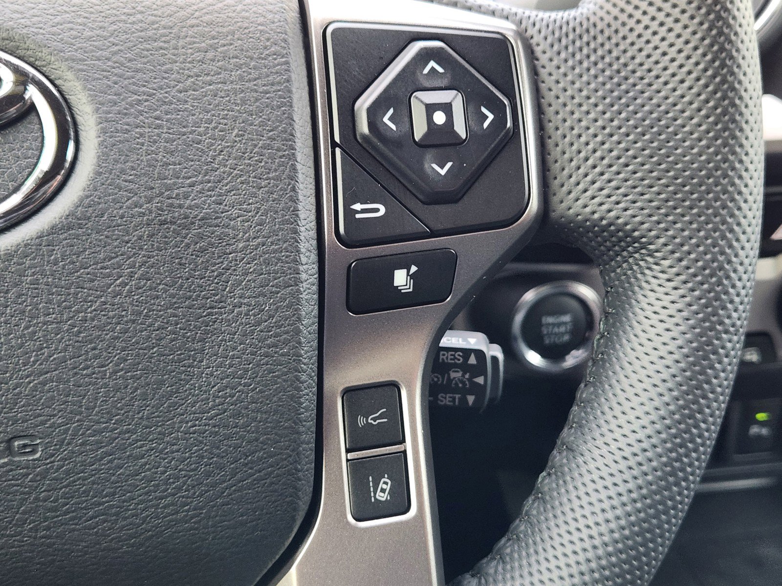 Used 2023 Toyota Tacoma Limited AWD/4WD image 24