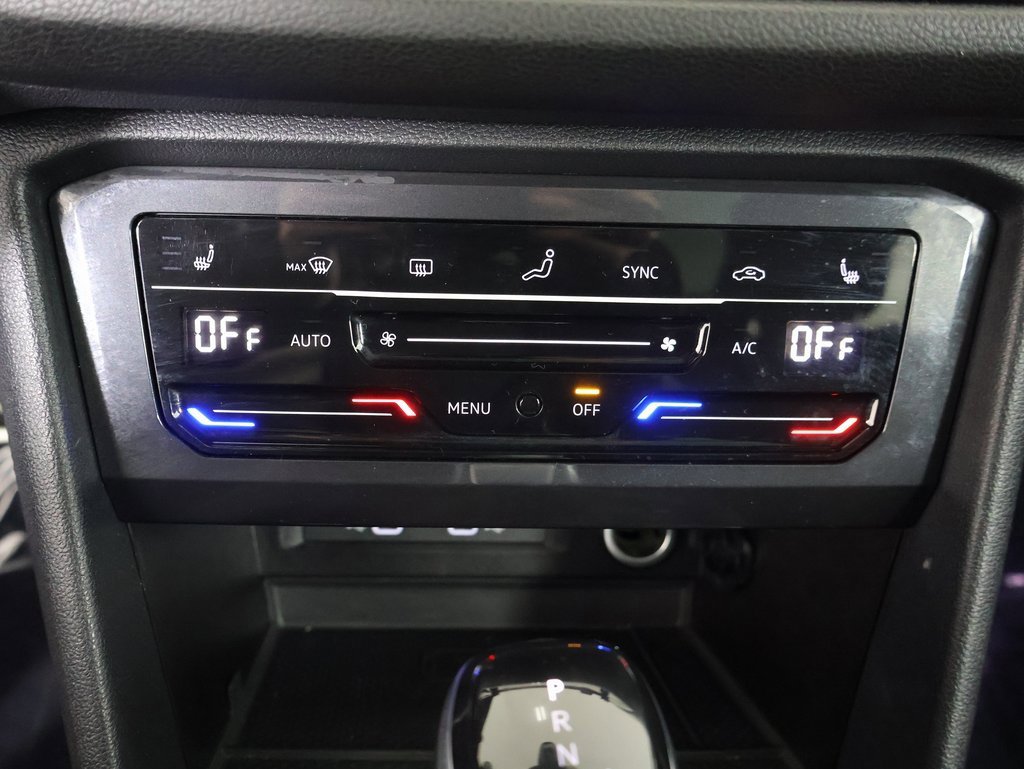 Used 2023 Volkswagen Tiguan SE R-Line image 7