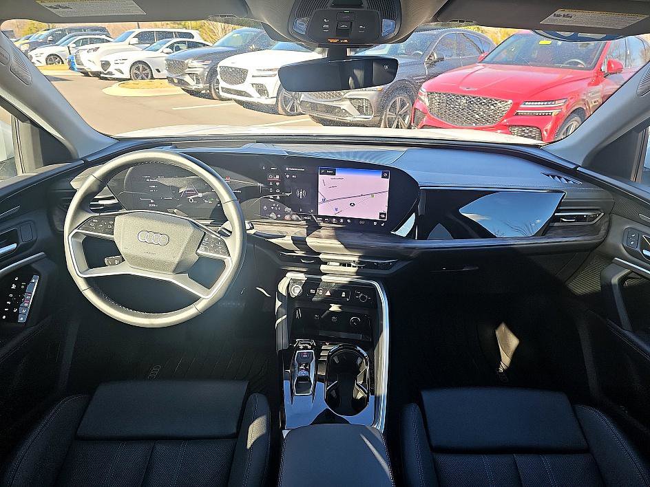 Used 2025 Audi Q5 Premium Plus w/ Premium Plus image 31