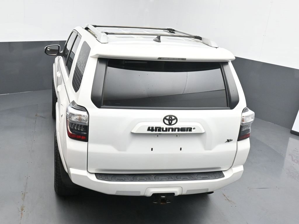 Used 2016 Toyota 4Runner SR5 image 27