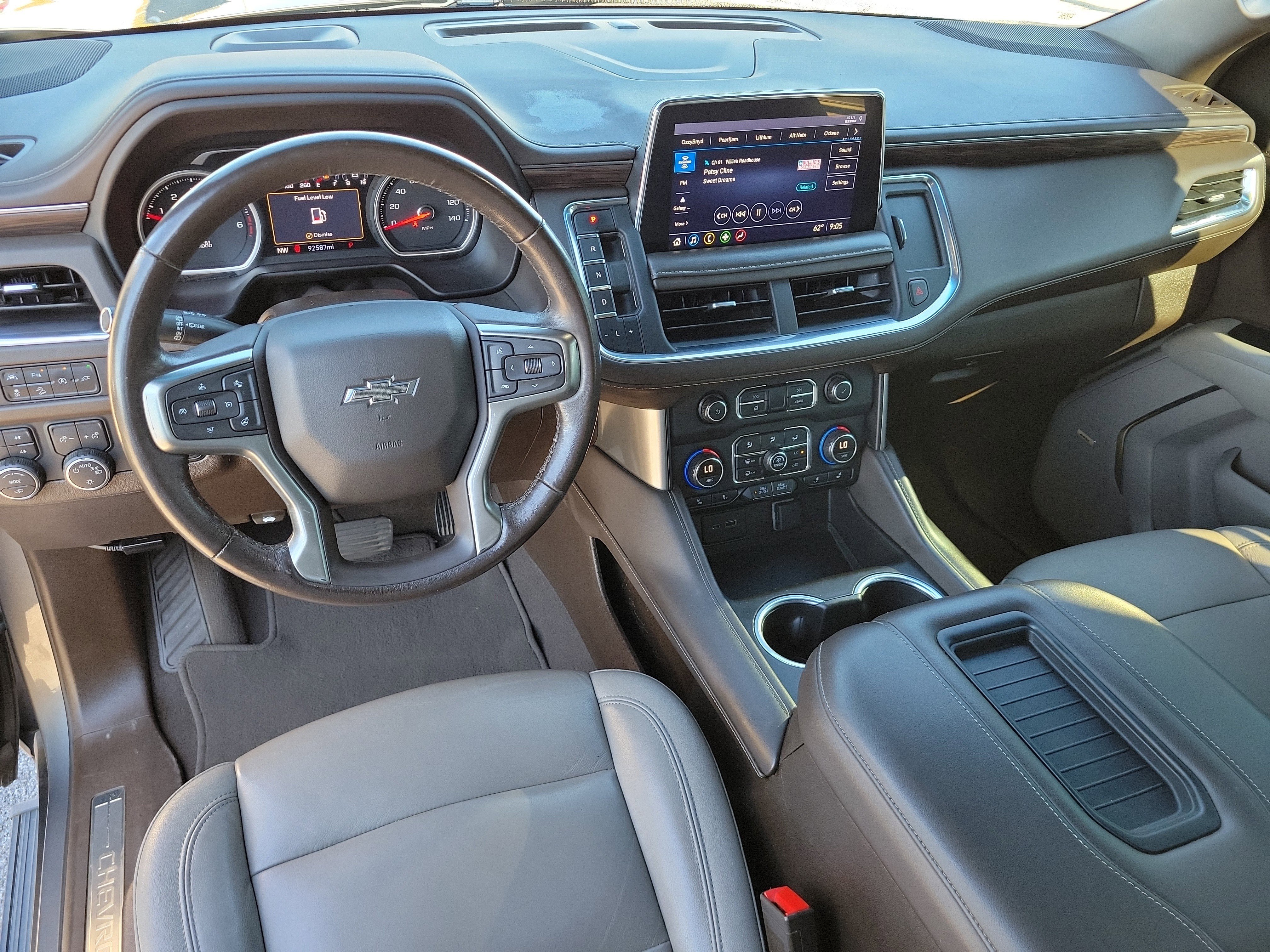 Used 2021 Chevrolet Tahoe Z71 w/ Z71 Off-Road Package image 21