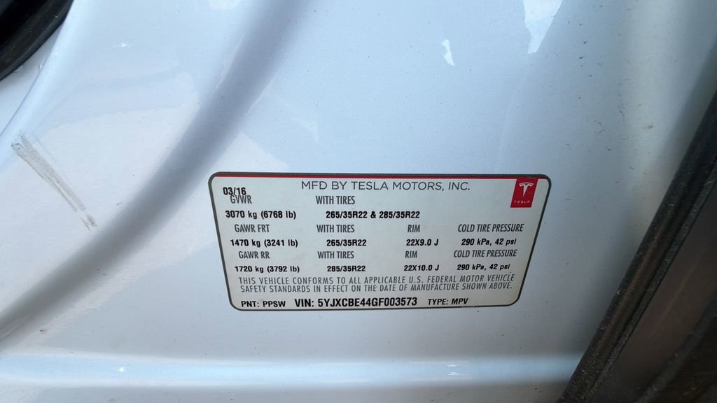 Used 2016 Tesla Model X Performance AWD/4WD image 32