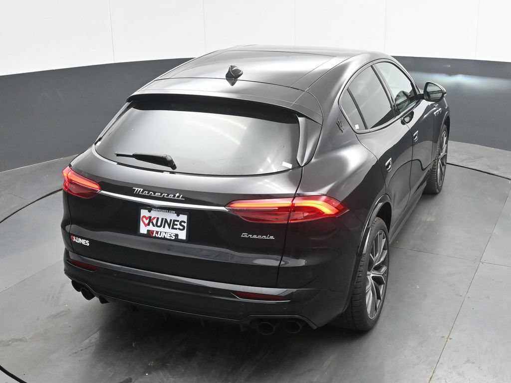 Used 2023 Maserati Grecale Modena AWD/4WD image 30