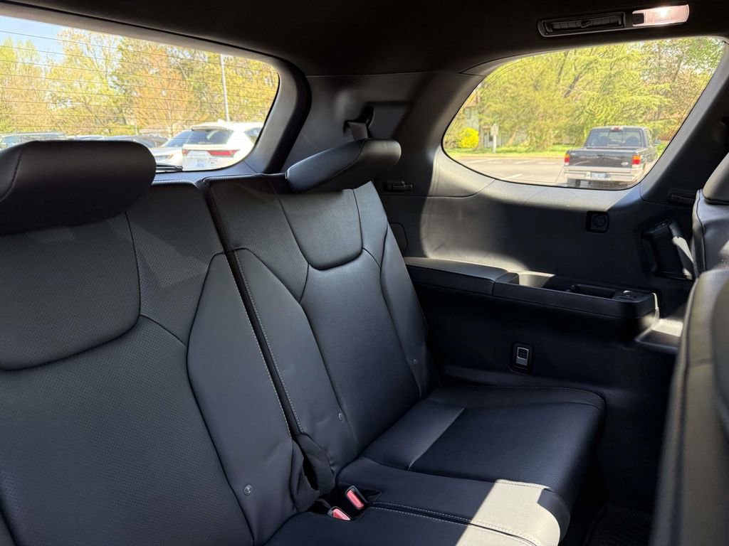 Used 2024 Lexus TX 350 AWD w/ Captains Chair Package image 18