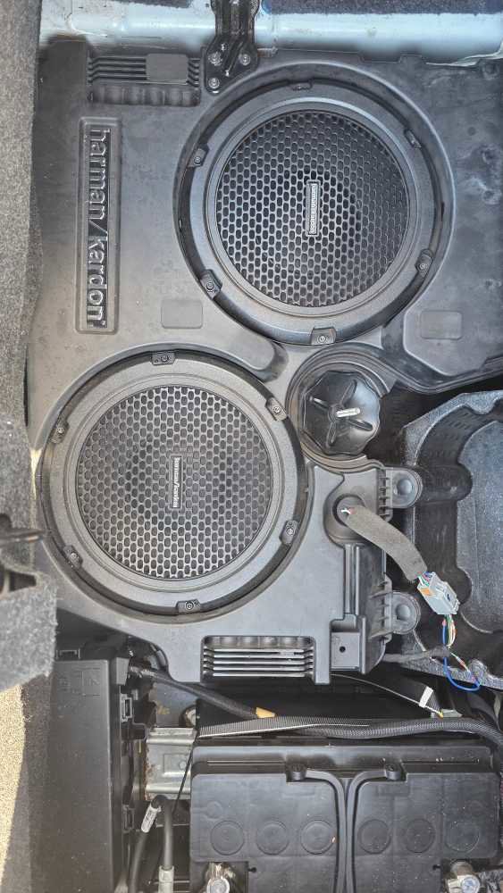 Used 2018 Dodge Challenger SXT Plus image 18