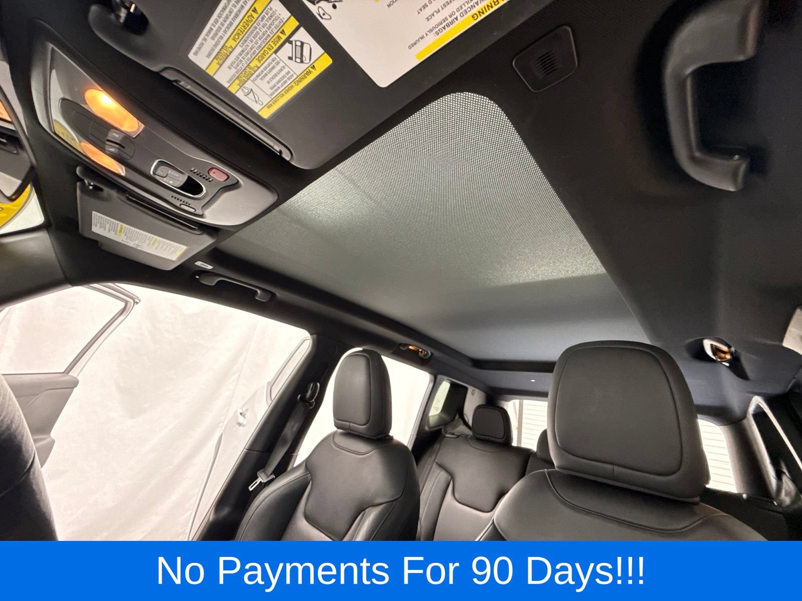Used 2019 Jeep Renegade Limited w/ Quick Order Package 22P AWD/4WD image 25