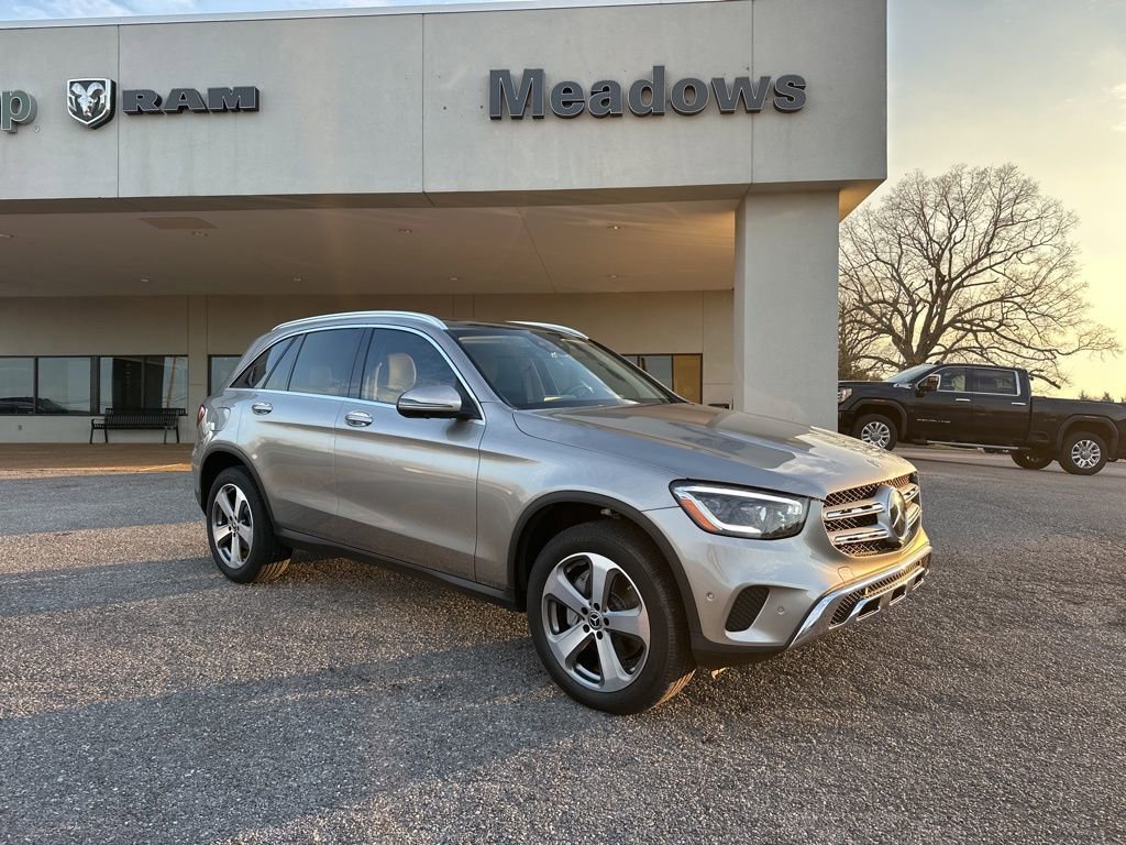 Used 2022 Mercedes-Benz GLC 300 4MATIC image 1