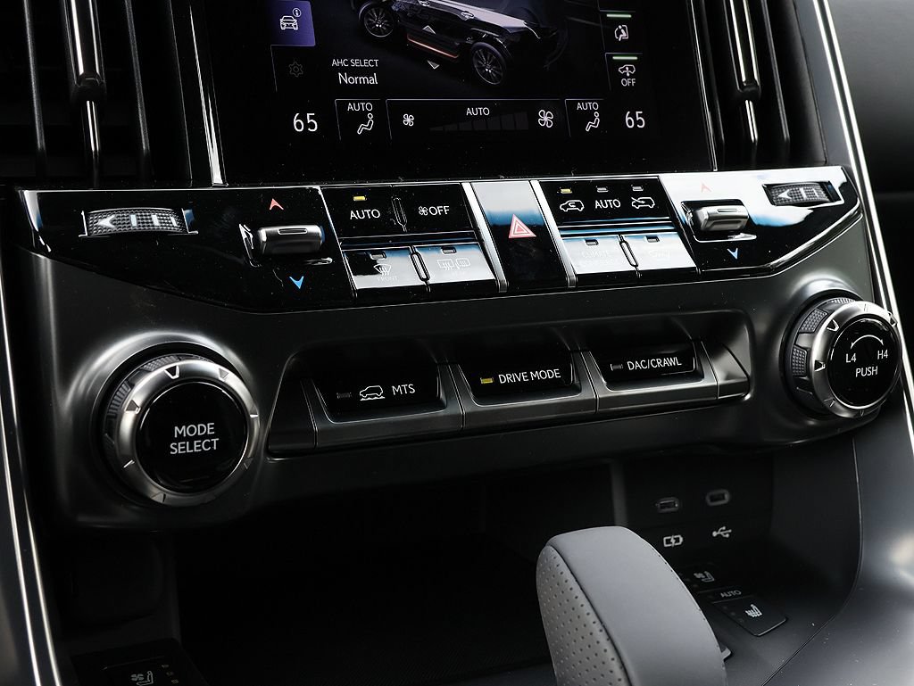 New 2026 Lexus LX 700h F Sport AWD/4WD image 26