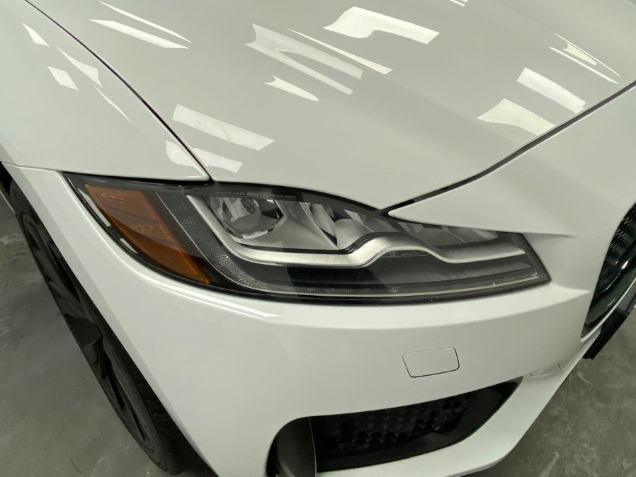 Used 2020 Jaguar F-PACE S image 10