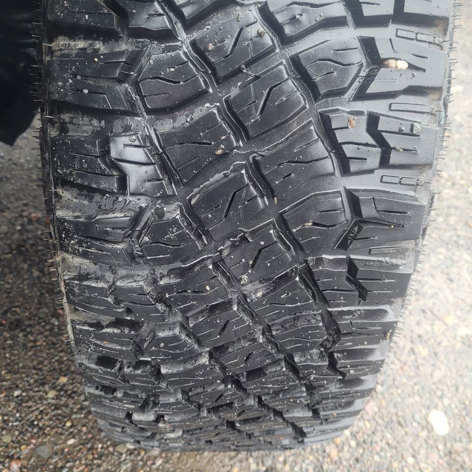 Used 2018 Jeep Wrangler Unlimited Rubicon w/ Dual Top Group image 46