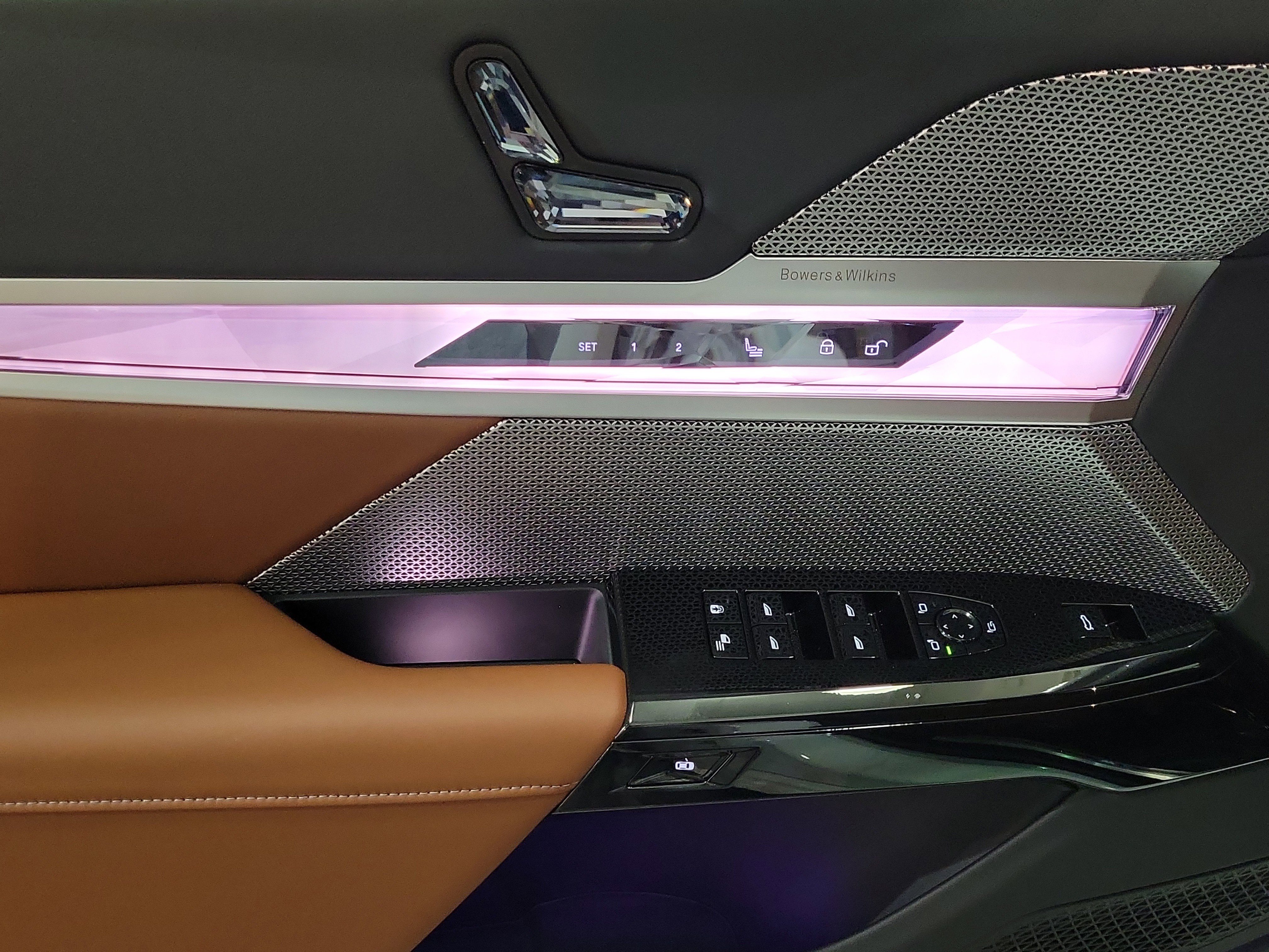 New 2025 BMW i7 xDrive60 image 16