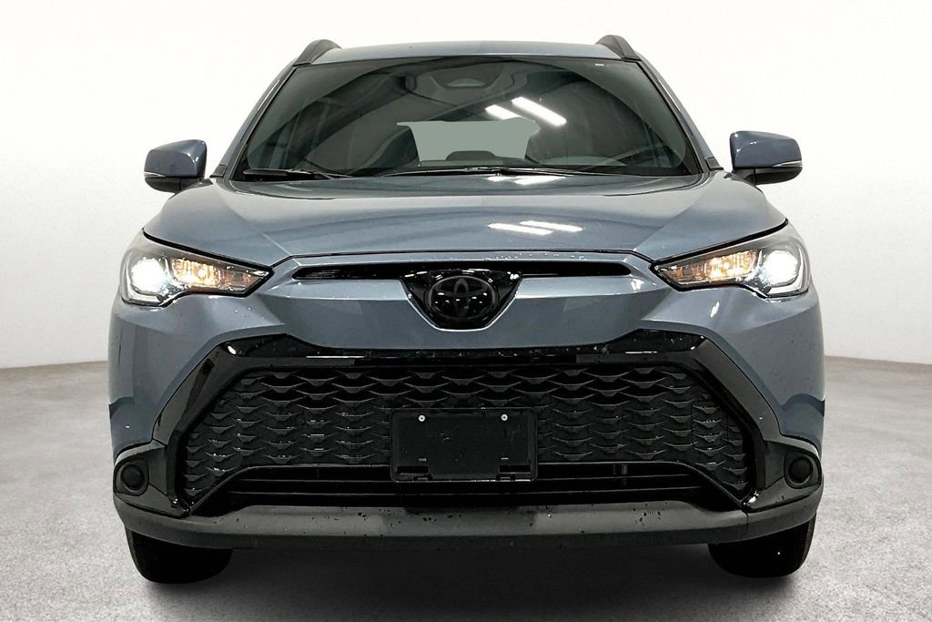 Used 2023 Toyota Corolla Cross SE image 5