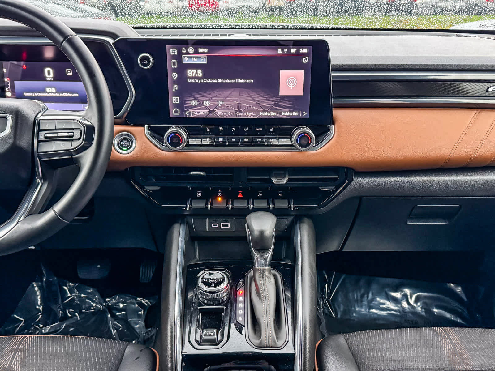 Used 2023 GMC Canyon AT4 image 13