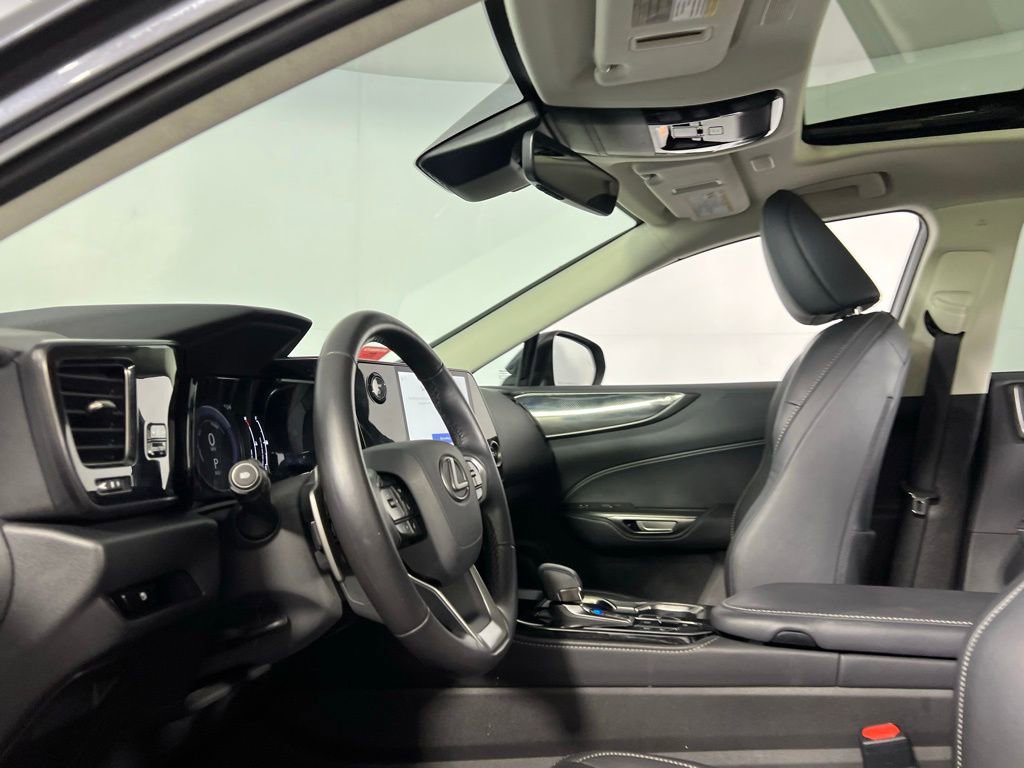 Used 2024 Lexus NX 350 AWD image 19