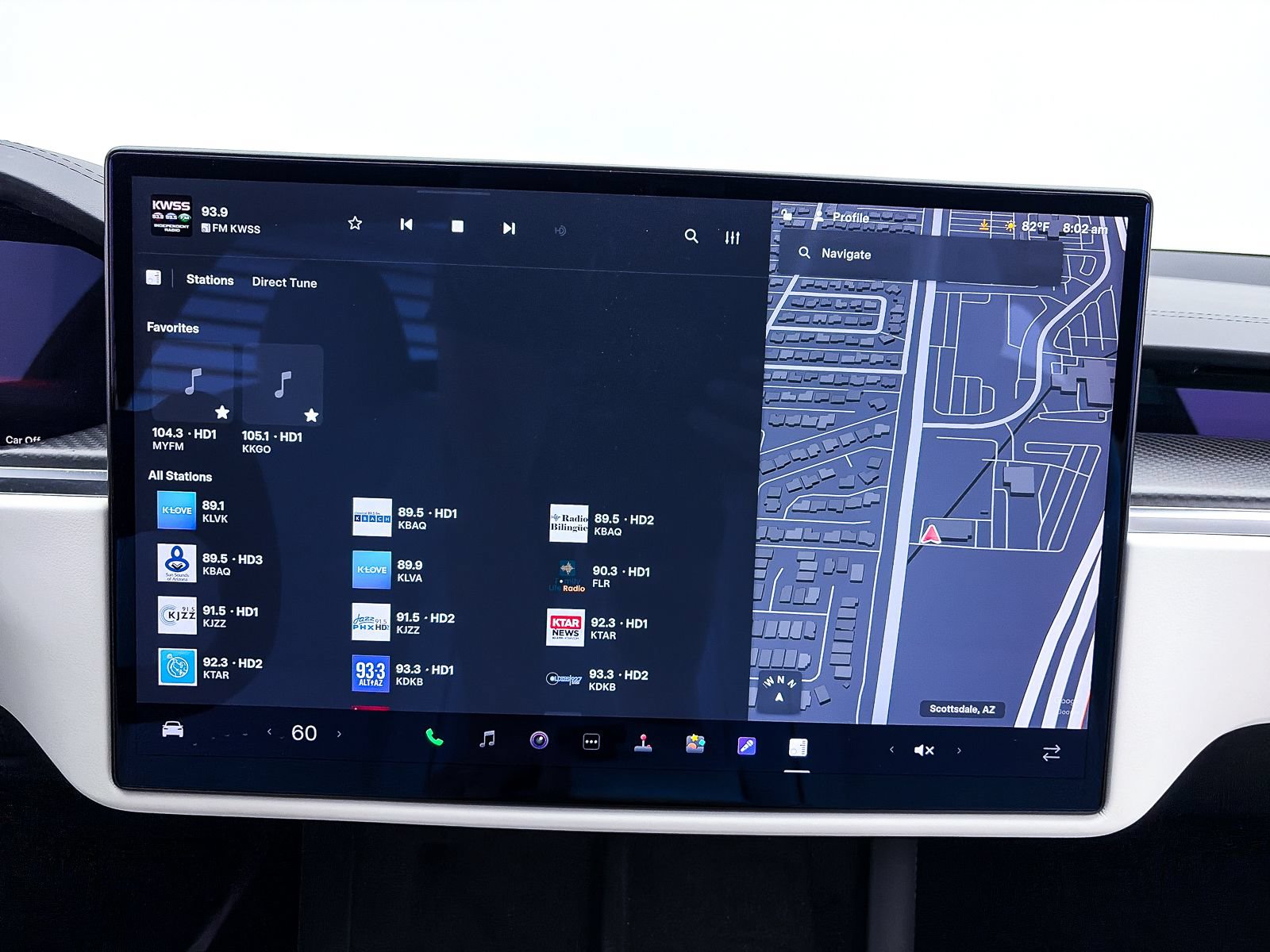 Used 2022 Tesla Model X Plaid AWD/4WD image 22