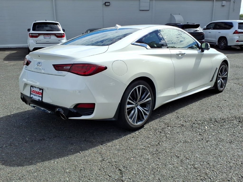 Used 2022 INFINITI Q60 3.0t Luxe w/ Cargo Package AWD/4WD image 7