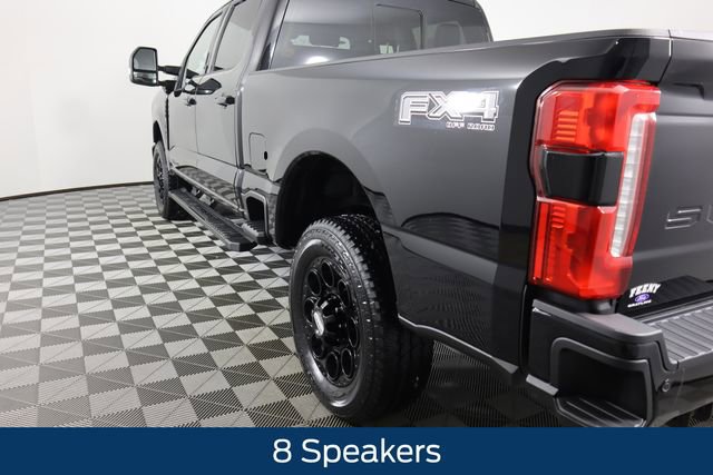 New 2026 Ford F350 Lariat w/ Black Appearance Package image 20