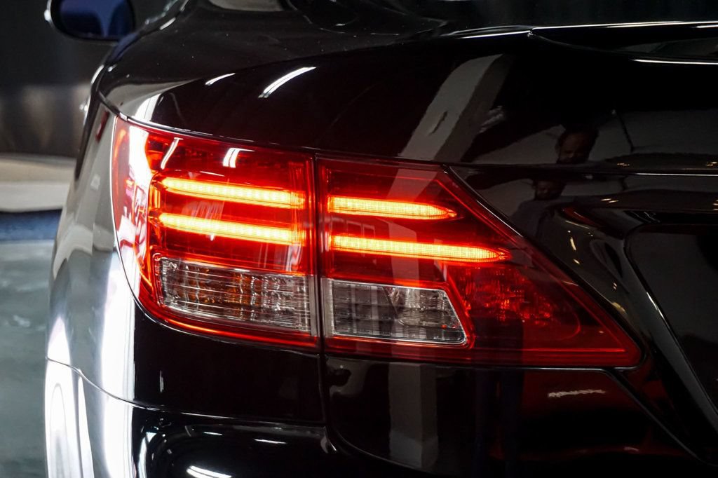 Used 2013 Lexus IS 350C w/ Luxury Pkg RWD image 83