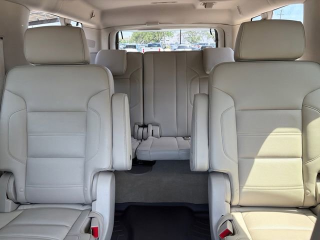 Used 2016 GMC Yukon XL Denali w/ Open Road Package AWD/4WD image 25