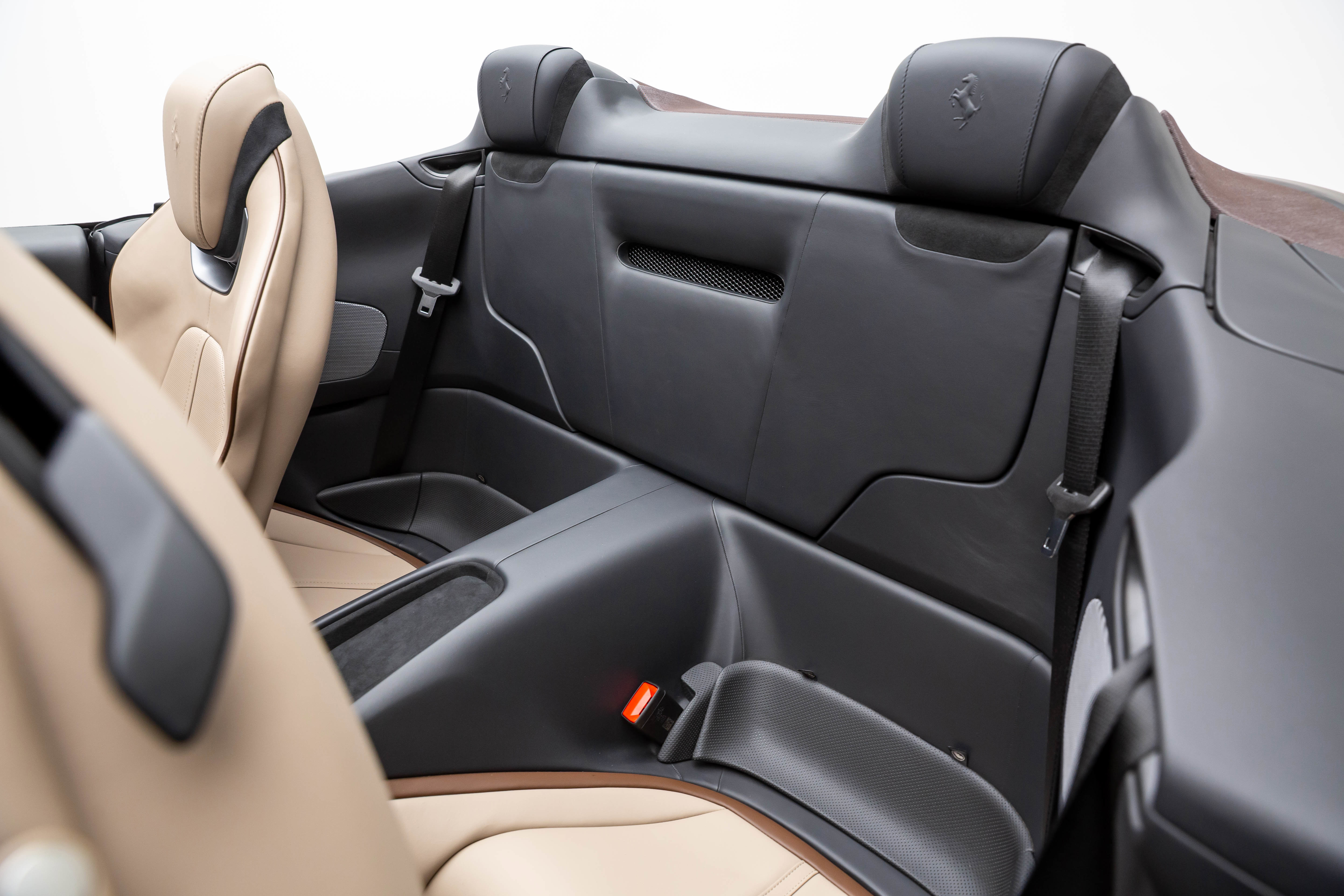 Certified 2024 Ferrari Roma Spider image 58