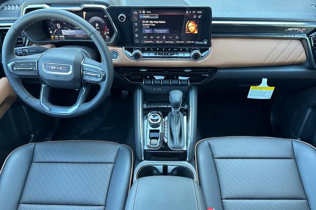 New 2026 GMC Canyon AT4 w/ Technology Plus Package image 15