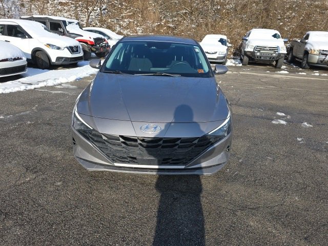 Used 2023 Hyundai Elantra SEL w/ Convenience Package image 9