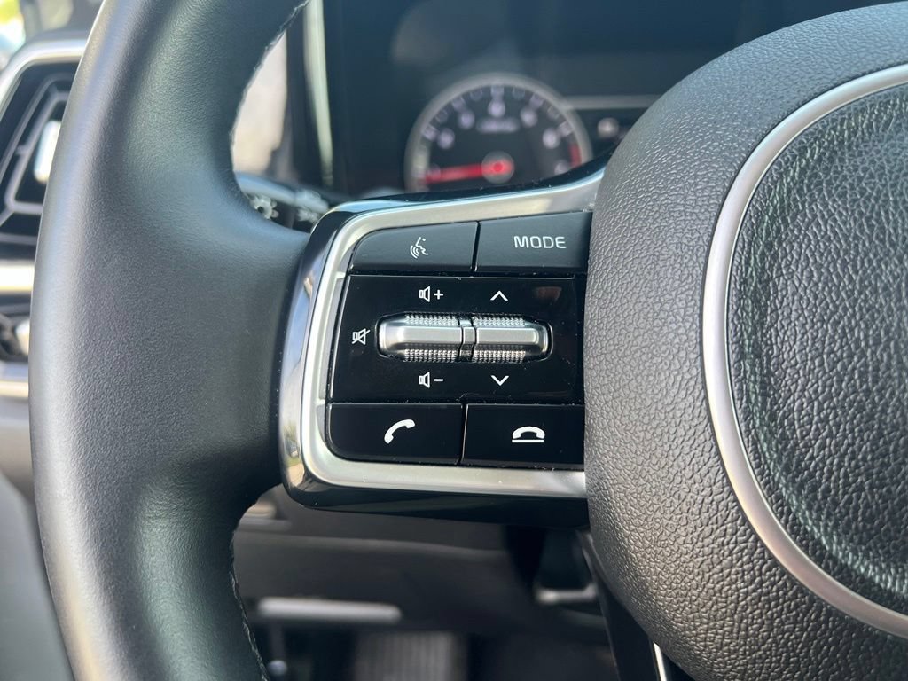 Used 2021 Kia Sorento SX AWD/4WD image 25
