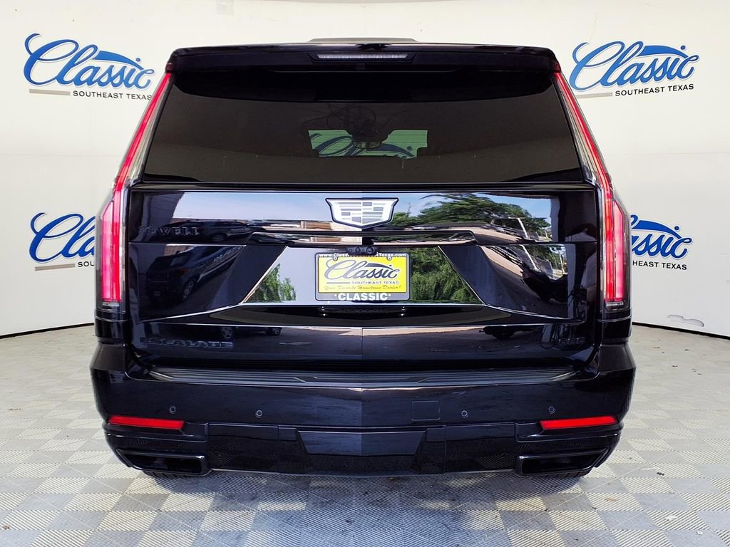 Used 2025 Cadillac Escalade ESV Sport Platinum w/ LPO, Floor Liner Package AWD/4WD image 4